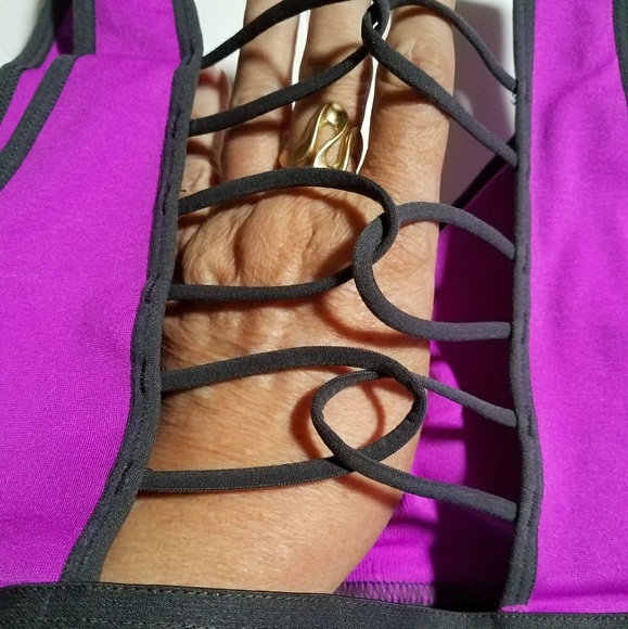 - Tank Top Bra. NWT - Picture 5 of 8